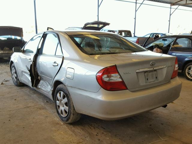 4T1BE32K84U290010 - 2004 TOYOTA CAMRY LE GRAY photo 3