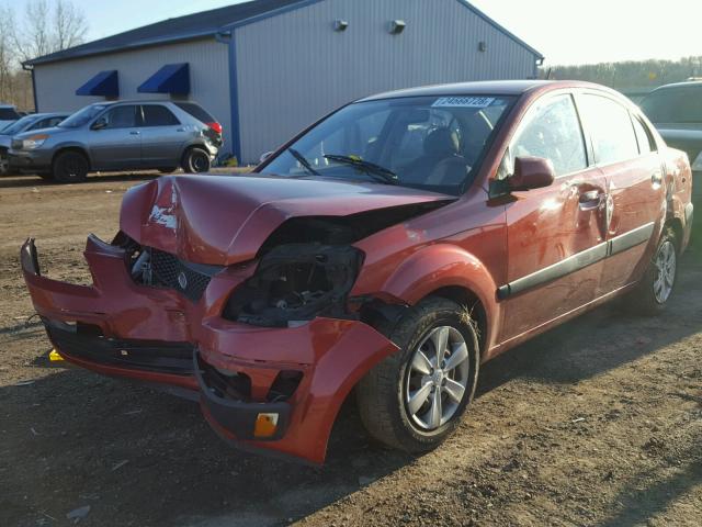 KNADE223296518978 - 2009 KIA RIO BASE RED photo 2