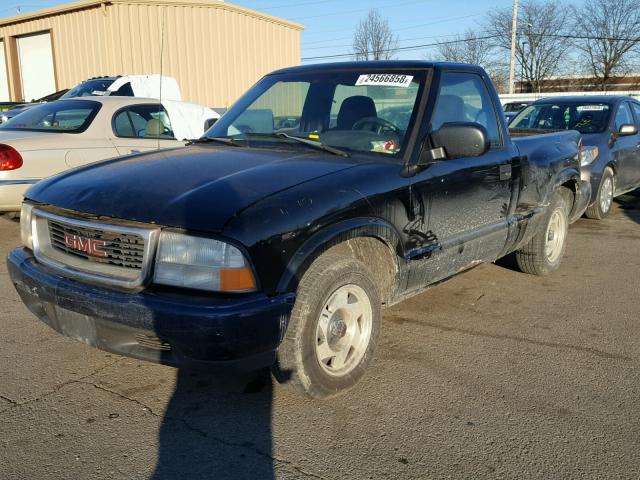 1GTCS1440W8543451 - 1998 GMC SONOMA BLACK photo 2