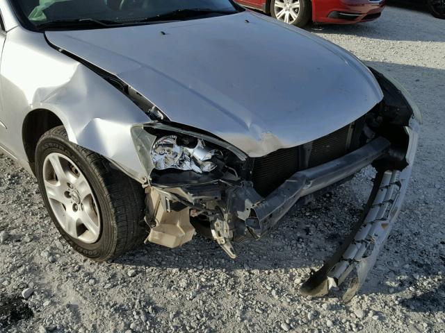 1N4AL11D13C340057 - 2003 NISSAN ALTIMA BAS SILVER photo 9