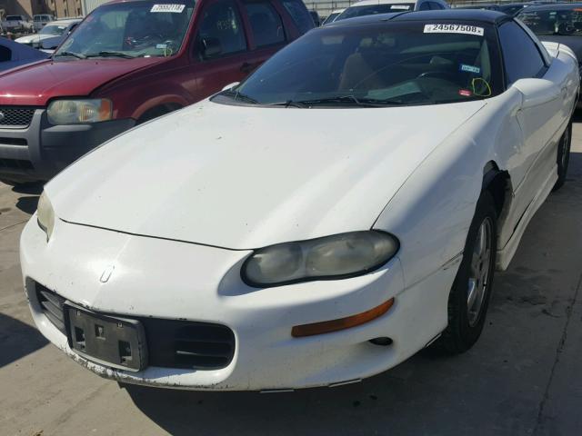 2G1FP22K7X2111601 - 1999 CHEVROLET CAMARO WHITE photo 2