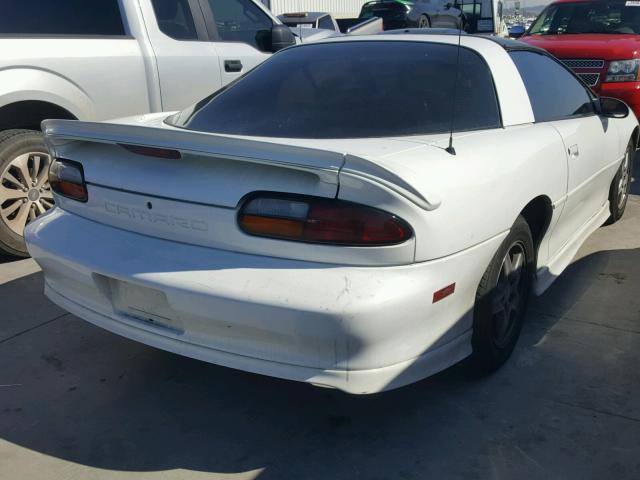 2G1FP22K7X2111601 - 1999 CHEVROLET CAMARO WHITE photo 4