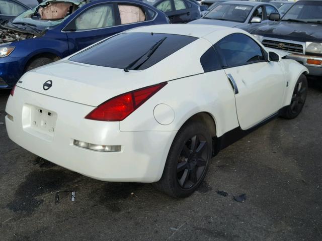 JN1AZ34E54T061613 - 2004 NISSAN 350Z COUPE WHITE photo 4