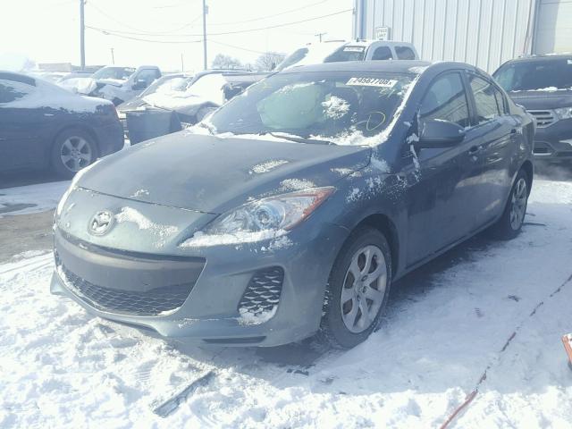 JM1BL1U79D1703836 - 2013 MAZDA 3 I GREEN photo 2