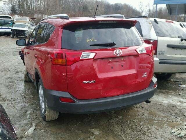 JTMBFREV9FD148200 - 2015 TOYOTA RAV4 LE RED photo 3