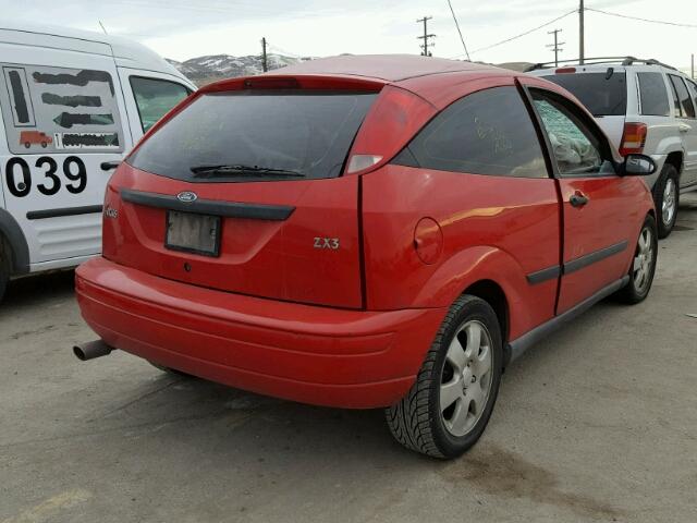 3FAFP313X1R160006 - 2001 FORD FOCUS ZX3 RED photo 4