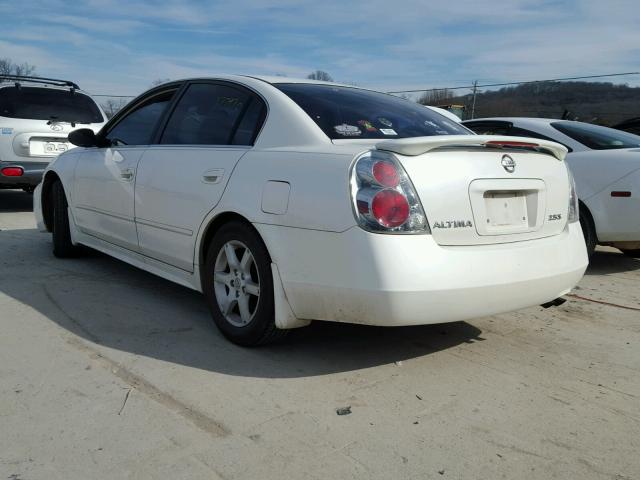 1N4AL11D85C126721 - 2005 NISSAN ALTIMA S WHITE photo 3