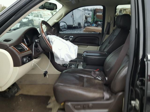 1GYUCFEJ5AR258034 - 2010 CADILLAC ESCALADE P BLACK photo 5