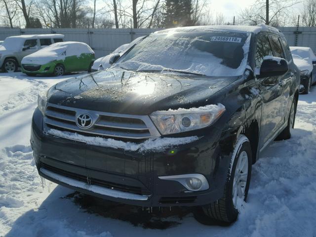 5TDBK3EH3DS278963 - 2013 TOYOTA HIGHLANDER BLACK photo 2