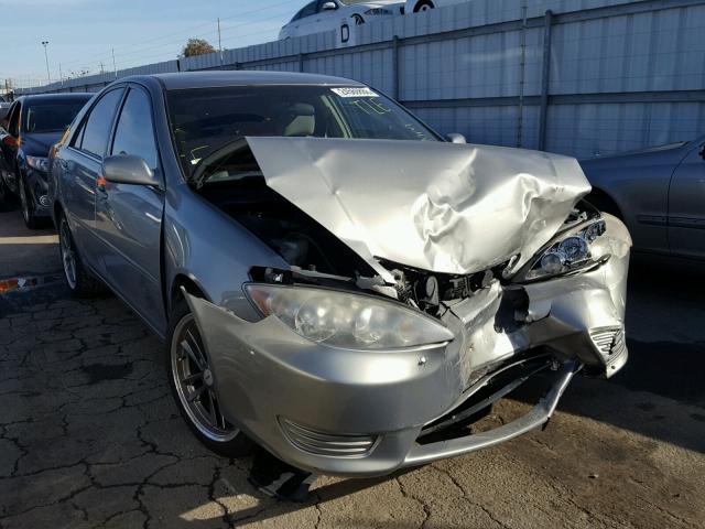 4T1BE32KX6U682232 - 2006 TOYOTA CAMRY LE SILVER photo 1