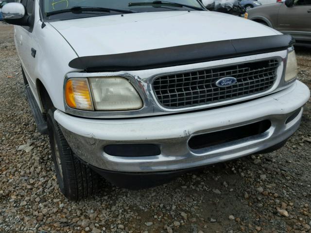 1FMPU18L0WLA69085 - 1998 FORD EXPEDITION WHITE photo 9