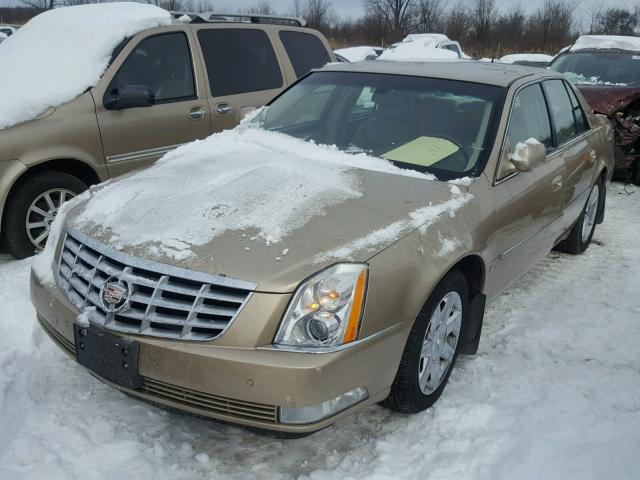 1G6KD57Y06U118298 - 2006 CADILLAC DTS GOLD photo 2