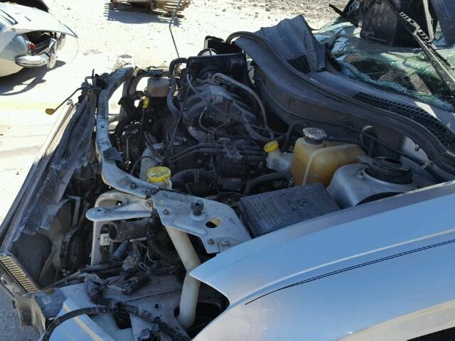 2C4GM48L35R556972 - 2005 CHRYSLER PACIFICA SILVER photo 9