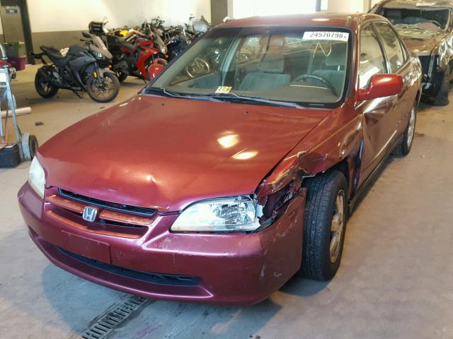 JHMCG5676YC006274 - 2000 HONDA ACCORD SE RED photo 2