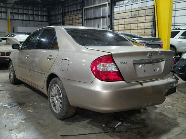 JTDBE32K630145820 - 2003 TOYOTA CAMRY LE GOLD photo 3