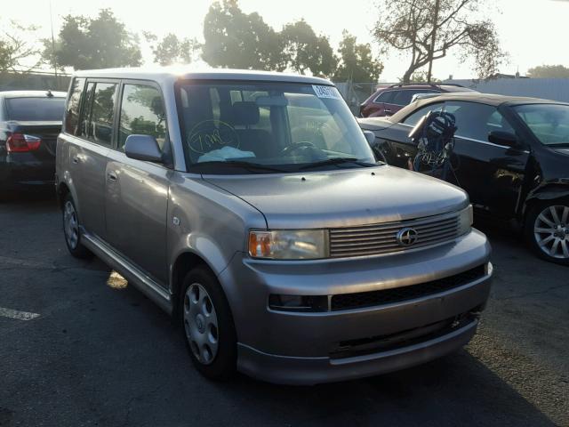 JTLKT334840137570 - 2004 TOYOTA SCION XB GRAY photo 1