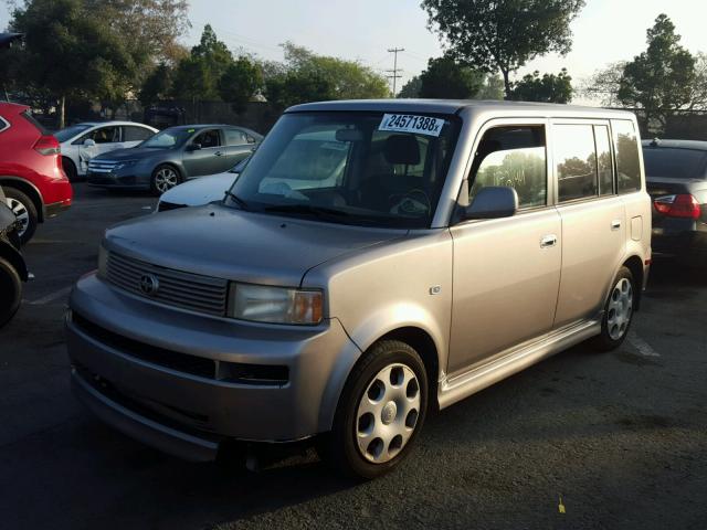 JTLKT334840137570 - 2004 TOYOTA SCION XB GRAY photo 2