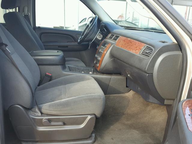 3GNEC12JX7G120703 - 2007 CHEVROLET AVALANCHE TAN photo 5