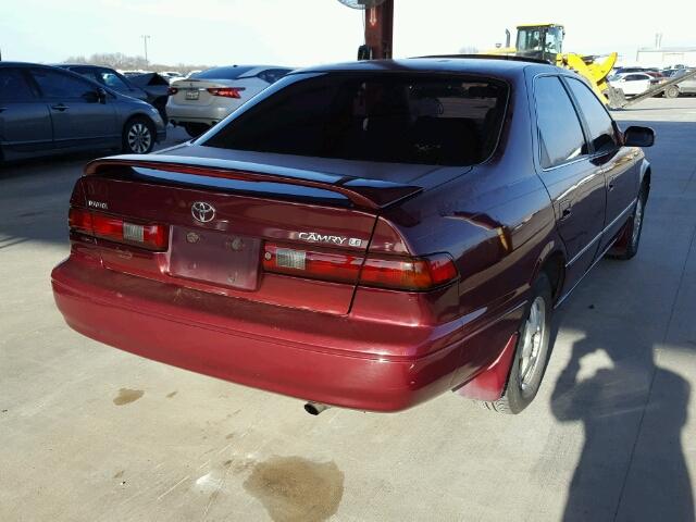 JT2BG22K5W0118562 - 1998 TOYOTA CAMRY CE MAROON photo 4