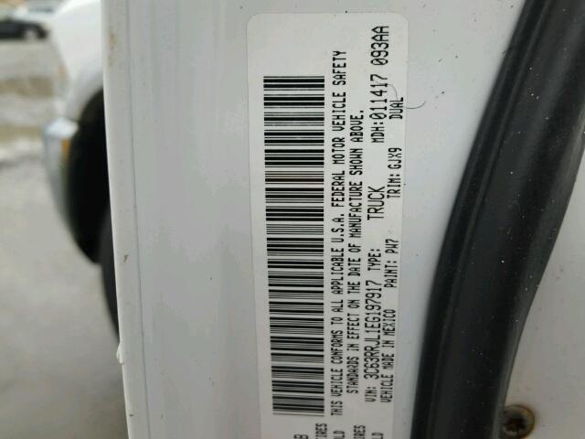 3C63RRJL1EG197917 - 2014 RAM 3500 LARAM WHITE photo 10