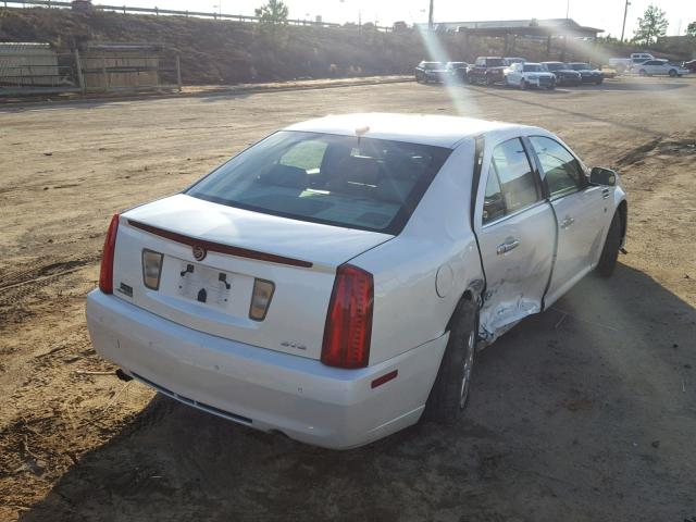 1G6DK67V980198222 - 2008 CADILLAC STS WHITE photo 4