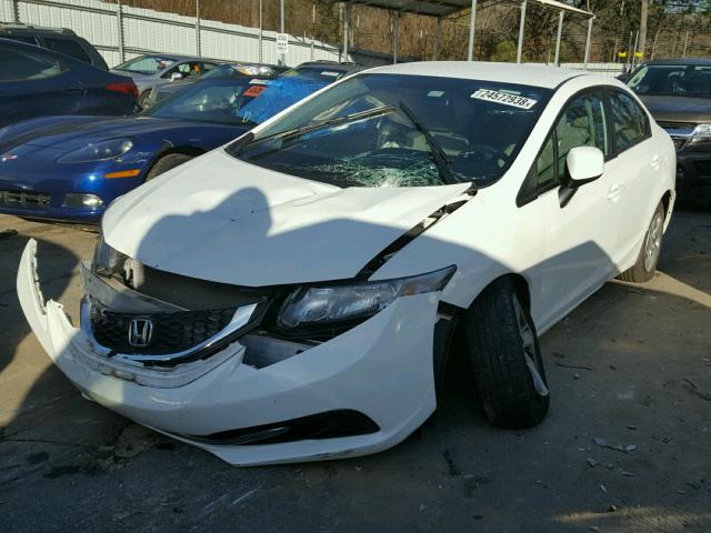 19XFB2F50DE040255 - 2013 HONDA CIVIC LX WHITE photo 2