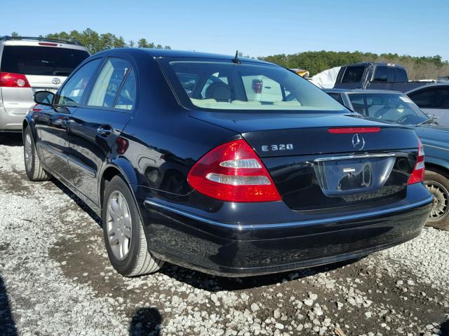 WDBUF65J53A155323 - 2003 MERCEDES-BENZ E 320 BLACK photo 3