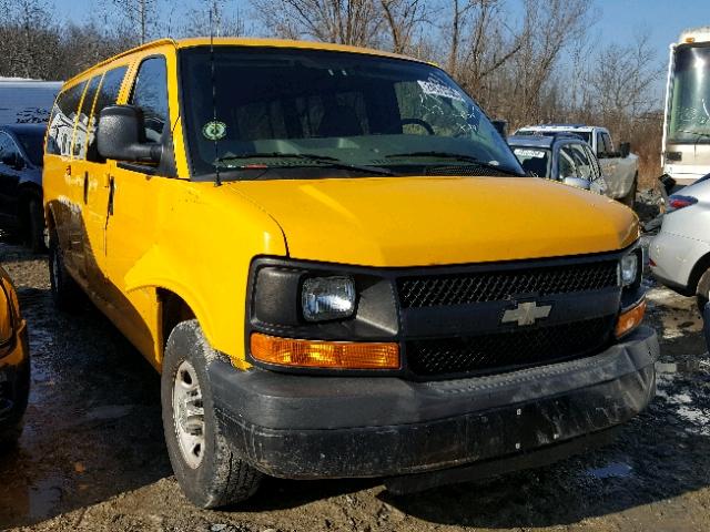 1GAHG39K591167068 - 2009 CHEVROLET EXPRESS G3 WHITE photo 1