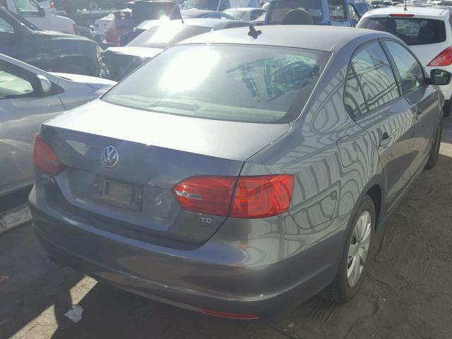 3VWLL7AJ4EM330164 - 2014 VOLKSWAGEN JETTA TDI GRAY photo 4