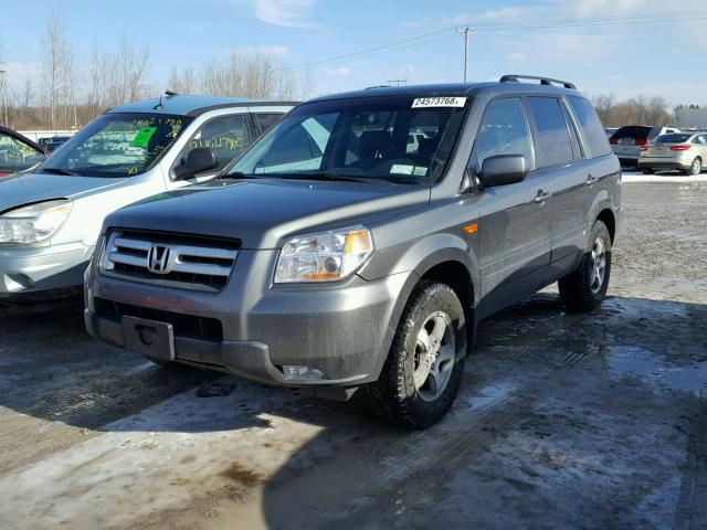 2HKYF18557H509036 - 2007 HONDA PILOT EXL GRAY photo 2