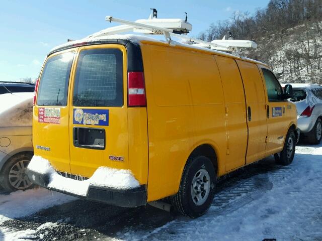 1GTFG25X331228676 - 2003 GMC SAVANA G25 YELLOW photo 4