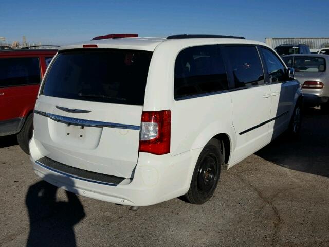 2A4RR8DG7BR703875 - 2011 CHRYSLER TOWN & COU WHITE photo 4