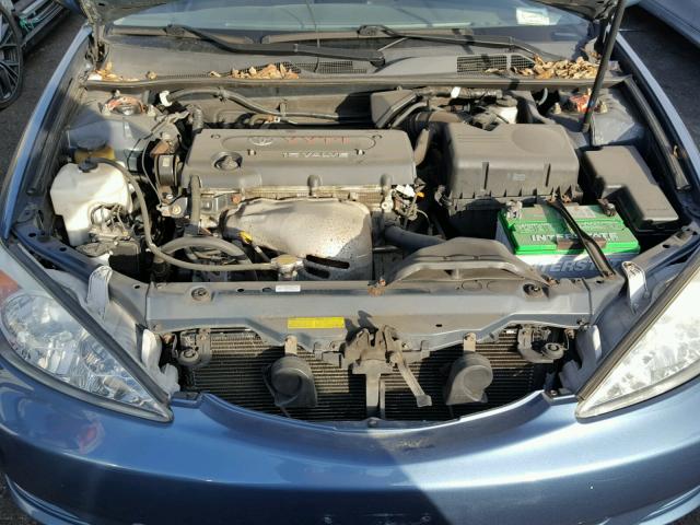 4T1BE30KX4U910486 - 2004 TOYOTA CAMRY LE BLUE photo 7