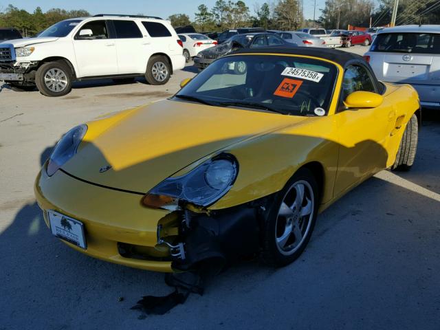 WP0CA29812U623105 - 2002 PORSCHE BOXSTER YELLOW photo 2