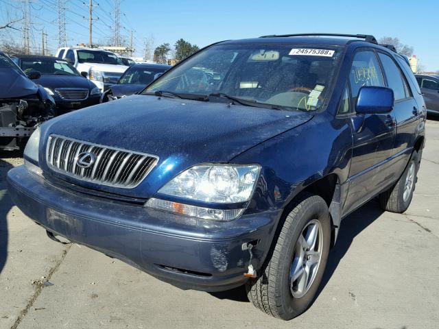 JTJHF10U710225105 - 2001 LEXUS RX 300 BLUE photo 2