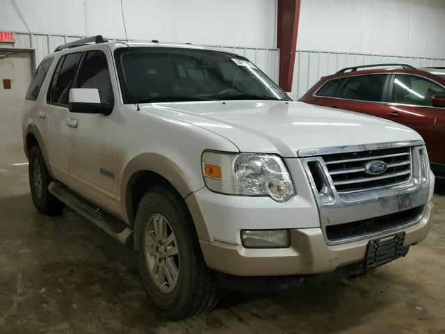 1FMEU64E07UB66407 - 2007 FORD EXPLORER E WHITE photo 1