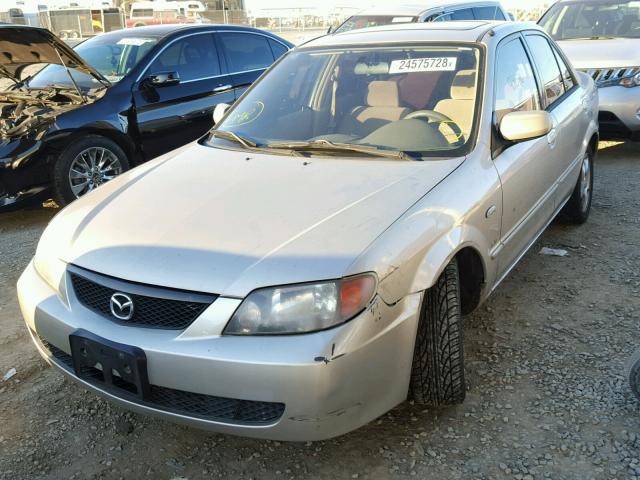 JM1BJ225620638444 - 2002 MAZDA PROTEGE DX TAN photo 2