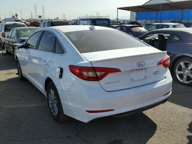 5NPE24AF1FH180336 - 2015 HYUNDAI SONATA SE WHITE photo 3