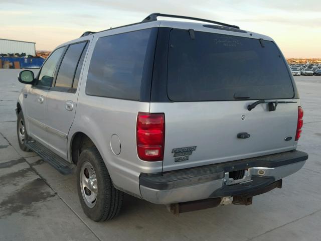 1FMRU17L8WLB16731 - 1998 FORD EXPEDITION SILVER photo 3