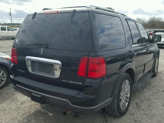 5LMFU27R54LJ43358 - 2004 LINCOLN NAVIGATOR BLACK photo 4