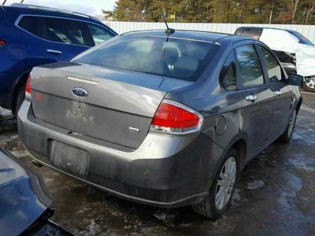 1FAHP37N79W216509 - 2009 FORD FOCUS SEL SILVER photo 4