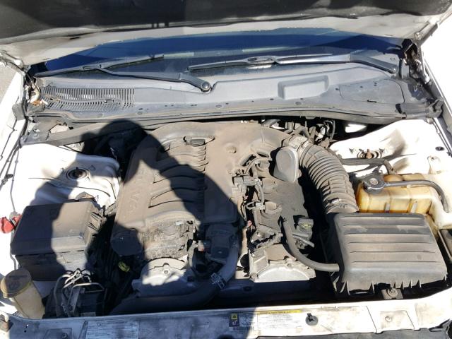 2D4FV37V38H225991 - 2008 DODGE MAGNUM SXT WHITE photo 7