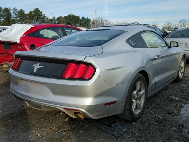 1FA6P8AM4H5270262 - 2017 FORD MUSTANG SILVER photo 4