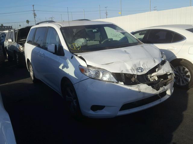 5TDKK3DC3ES514728 - 2014 TOYOTA SIENNA LE WHITE photo 1