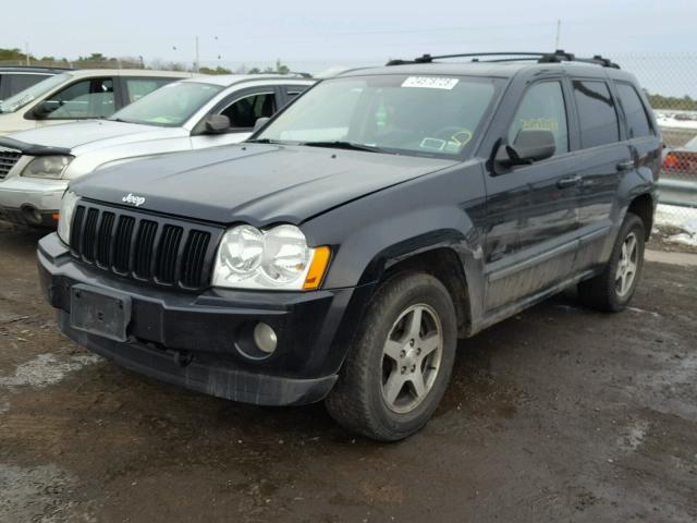 1J8GR48K87C619674 - 2007 JEEP CHEROKEE BLACK photo 2