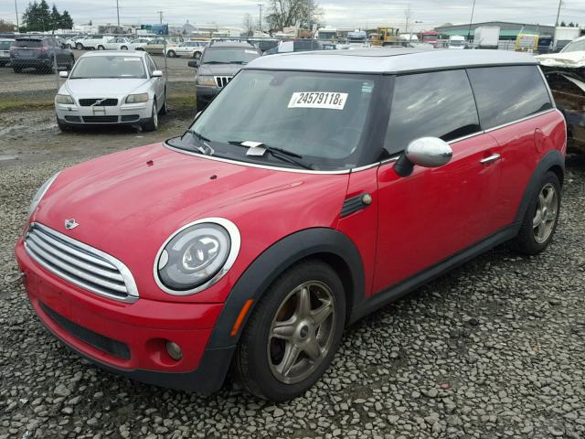 WMWML33528TN66699 - 2008 MINI COOPER CLU RED photo 2