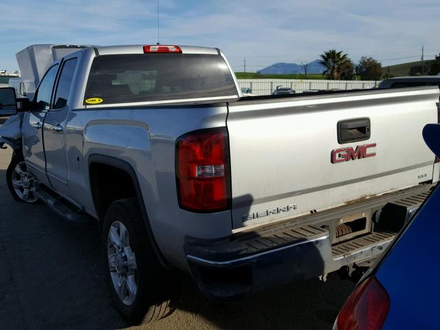 1GT22TEY4HZ352184 - 2017 GMC SIERRA K25 SILVER photo 3