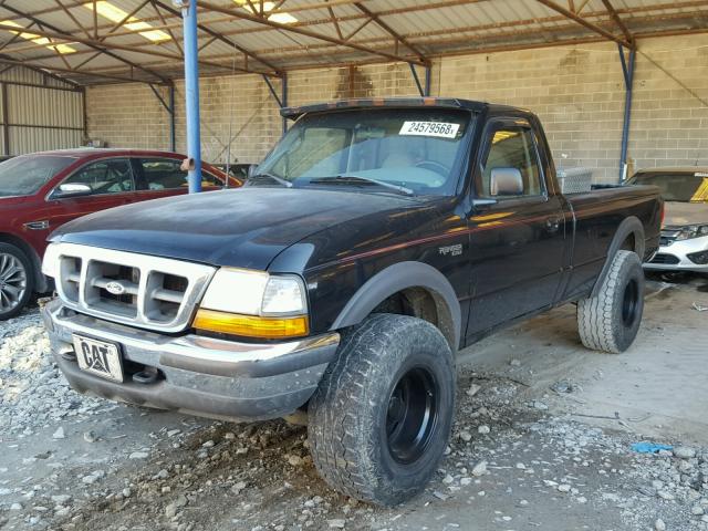 1FTYR11U6WTA79665 - 1998 FORD RANGER BLACK photo 2