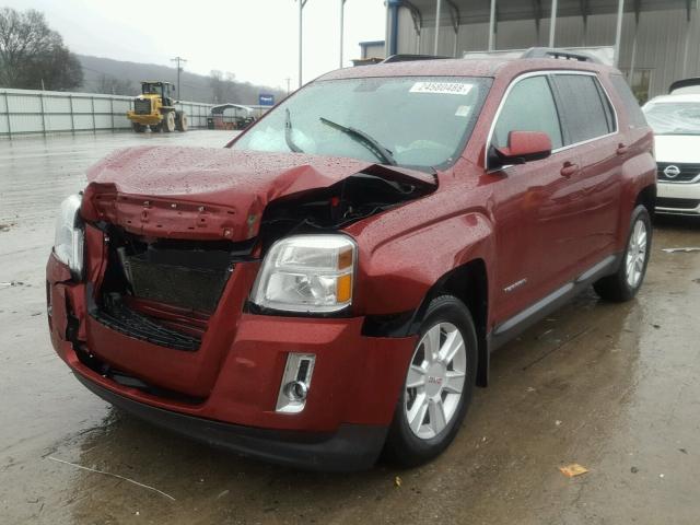 2CTALSECXB6334660 - 2011 GMC TERRAIN SL MAROON photo 2