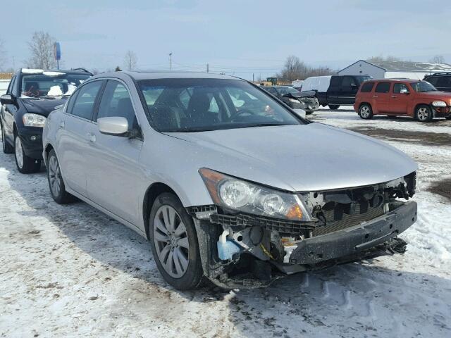 1HGCP2E70BA095605 - 2011 HONDA ACCORD EX SILVER photo 1